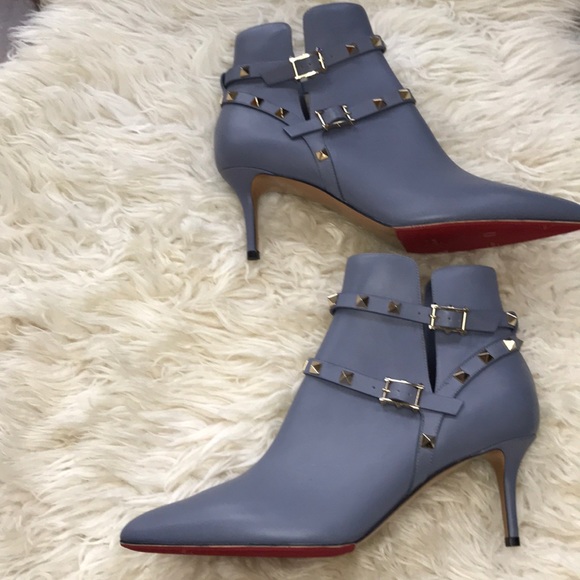 Valentino Rockstud Leather Bootie - Picture 15 of 16